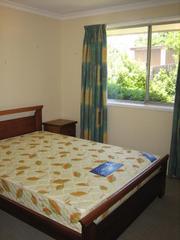 Bed 2 (2009-02-02)
