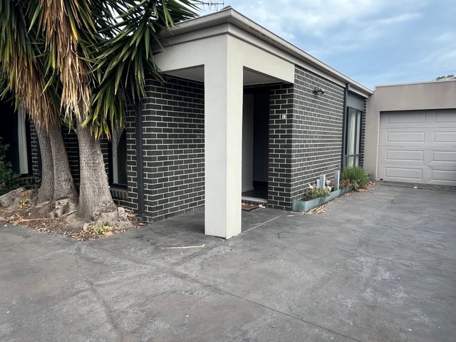 13B Rose Avenue, VIC 3214