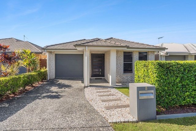 8 Coggins Street, QLD 4510