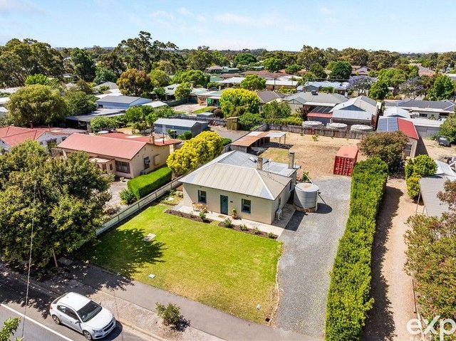 18 Greenock Road, SA 5355
