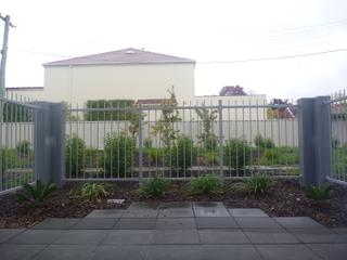 Courtyard (2010-04-27)