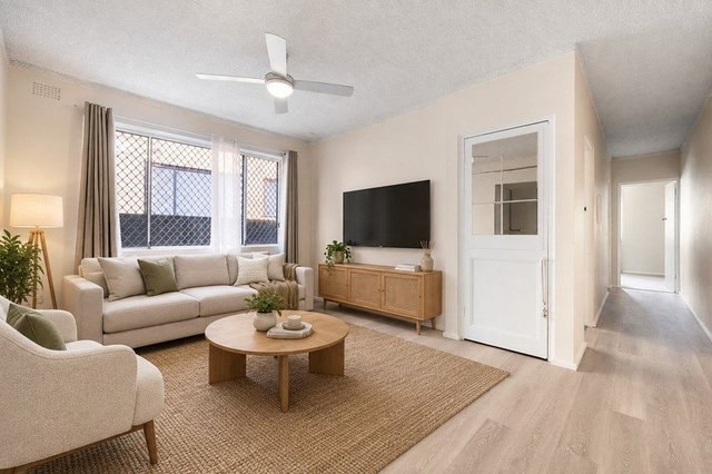 1/57 Shadforth Street, NSW 2195