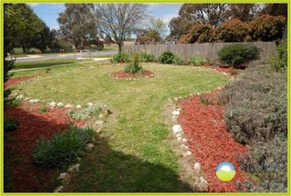 Garden (2009-10-26)