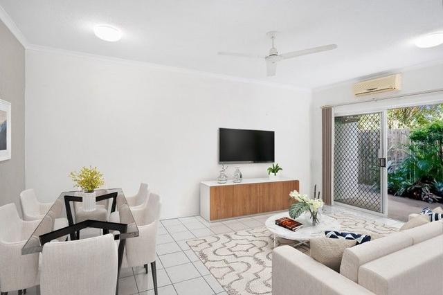 2/4 Casella Street, QLD 4870