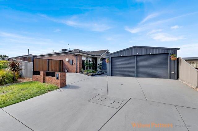 4 Finlay Court, VIC 3764