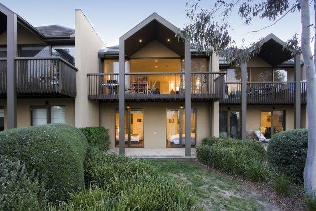 14 St Andrews Court, VIC 3116
