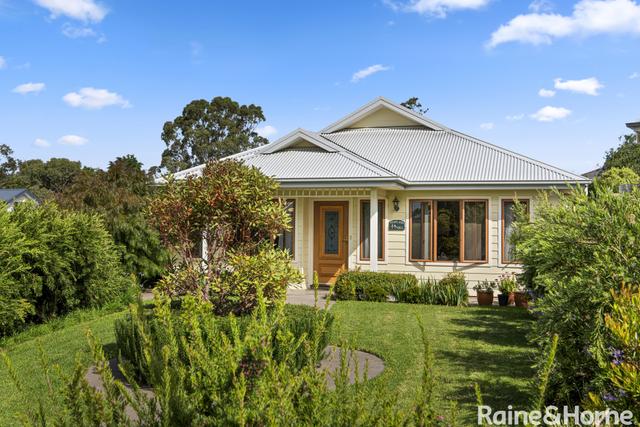 14 Barton Close, NSW 2575