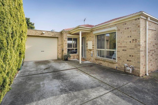 2/19 Gibson Street, VIC 3047