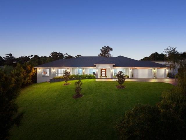 55 Benwerrin Crescent, NSW 2570