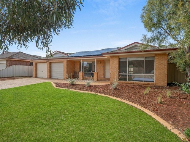1 Innisvale Court, NSW 2680