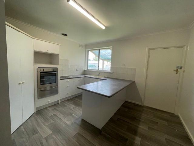 19 Bowden Street, SA 5608