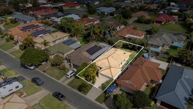 11 Fallow Court, QLD 4209