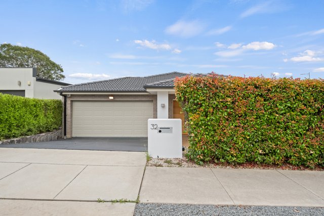 32 Lawrenson Circuit, ACT 2914