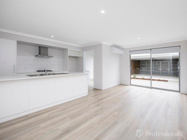 174 Reflection Boulevard, WA 6036