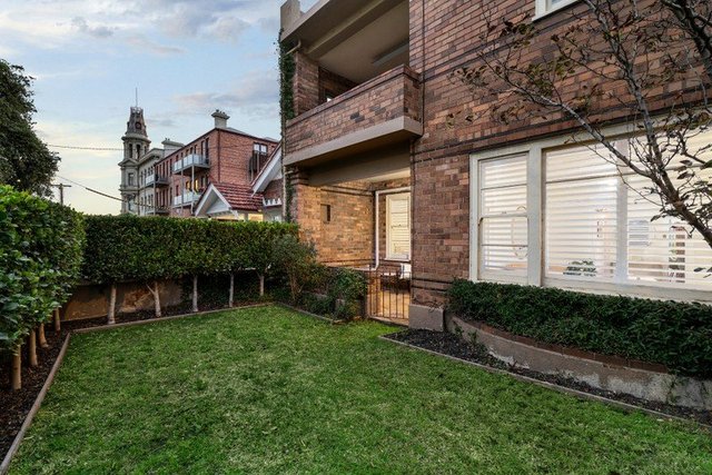 2/198 Kerferd Road, VIC 3206