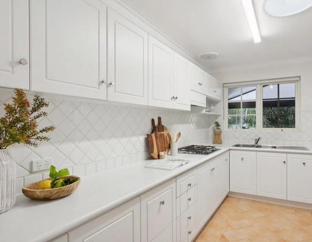 2/95 Bay View Terrace, WA 6010