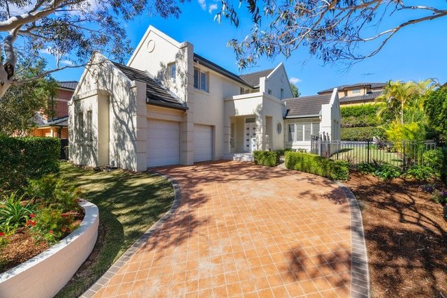 10 Carnarvon Drive, NSW 2086