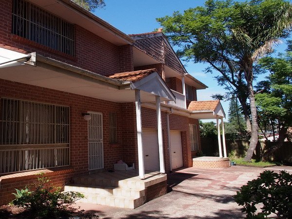 2/124 Park Road, NSW 2144