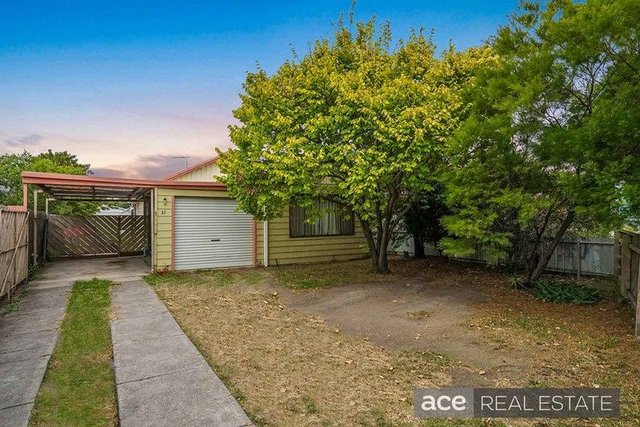 31 Railway Avenue, VIC 3028