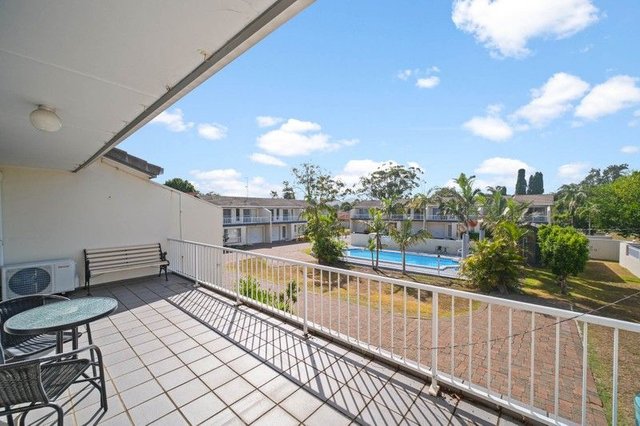 12/112-114 The Lakes Way, NSW 2428