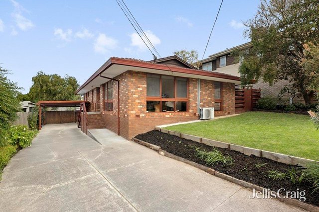 32 Chivers Avenue, VIC 3150
