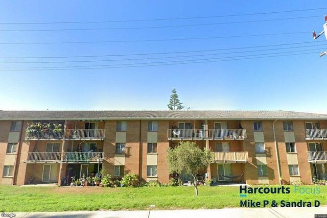 22/4 Southend Road, WA 6163