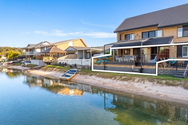 1/22 Barracuda Court, QLD 4221