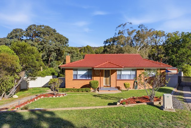 17 Monk Place, NSW 2620