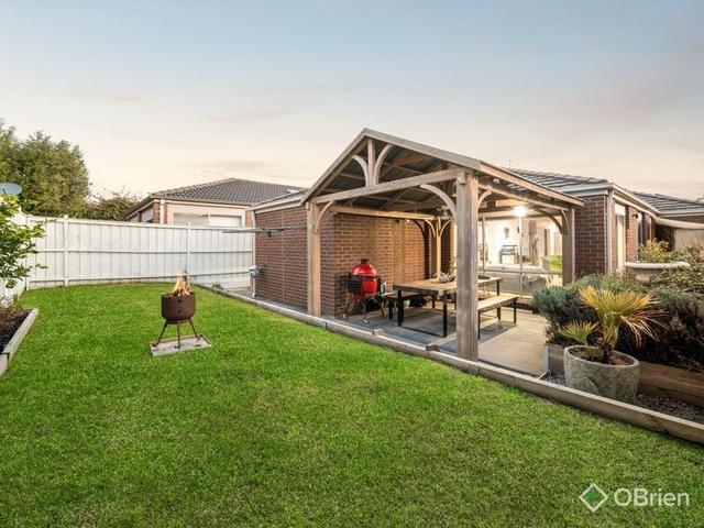 18 Alluvian Way, VIC 3201