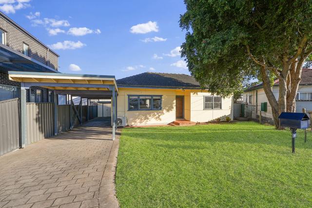 11 Sandra Street, NSW 2164