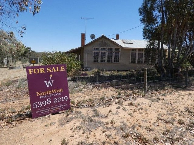 15 Main St, VIC 3488