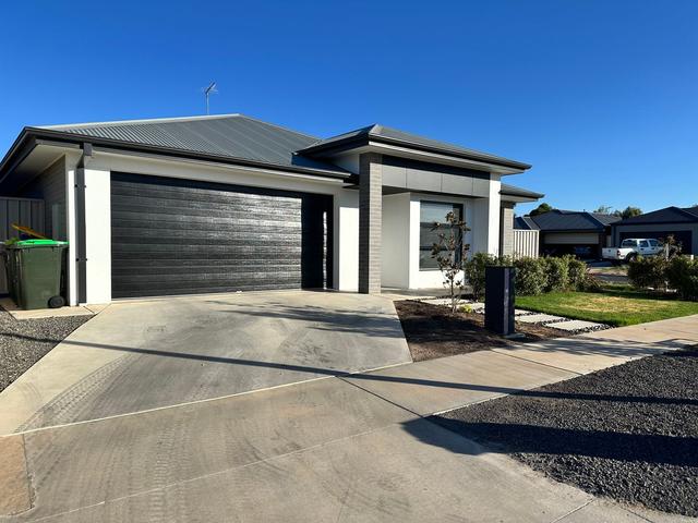 15 Shiraz Court, VIC 3500