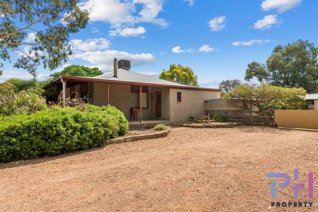 3 Pitson Court, VIC 3551