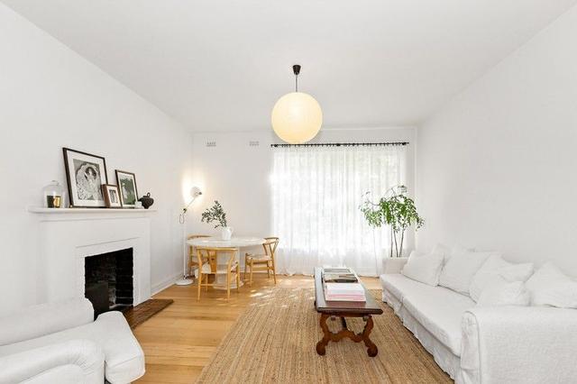 4/3 Tennyson Street, VIC 3184