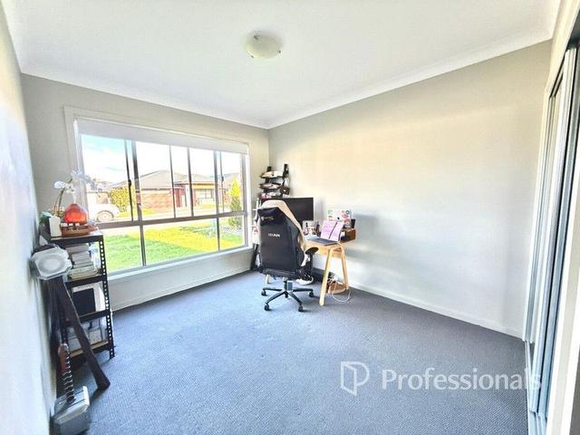 29 Loura Street, NSW 2762