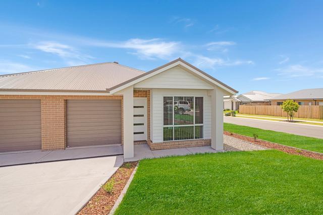 2/31 Guthrie Crescent, NSW 2322