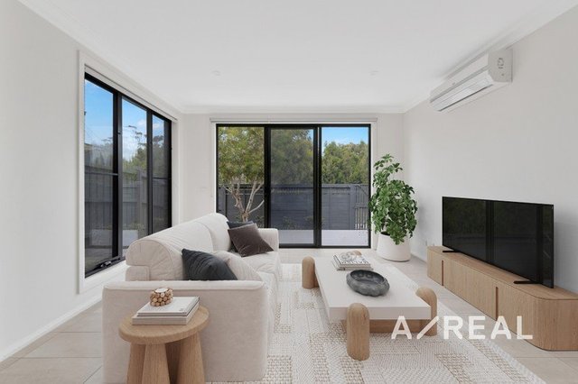 25 Billy Buttons Drive, VIC 3805