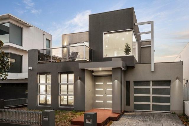 17 Shearwater Crescent, VIC 3032