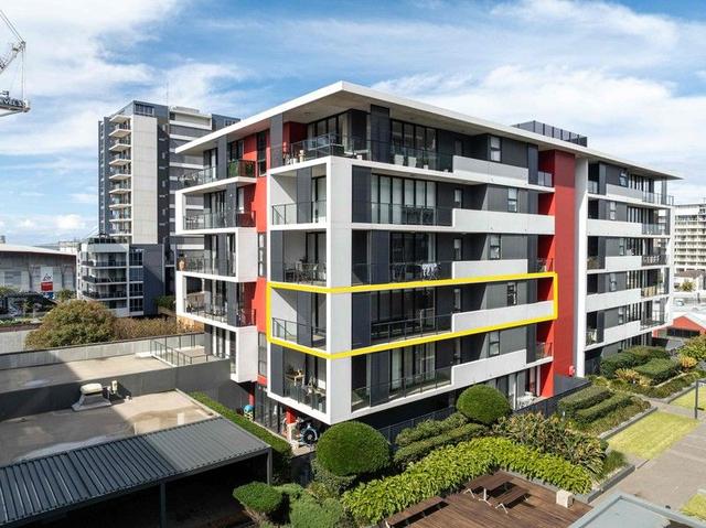 501/16 Burelli Street, NSW 2500
