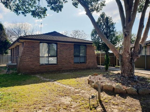 17 Tim Whiffler Pl, NSW 2753