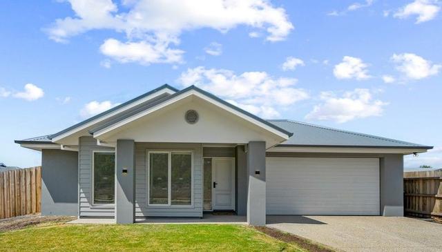 16 Hovea Grove, VIC 3438