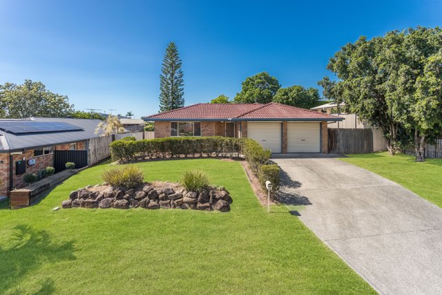 4 Rosa Court, QLD 4504
