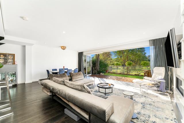17 Fairway Circuit, NSW 2135