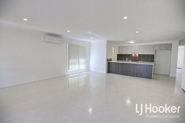 64 Highlands Street, QLD 4207