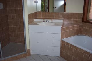 Bathroom (2006-07-20)