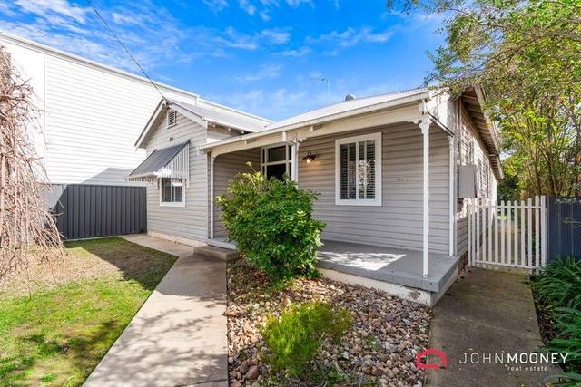 120 Docker Street, NSW 2650