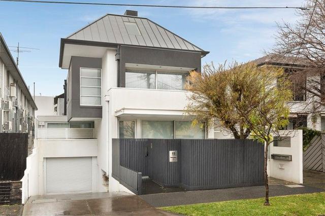 2/11 Miller Street, VIC 3181