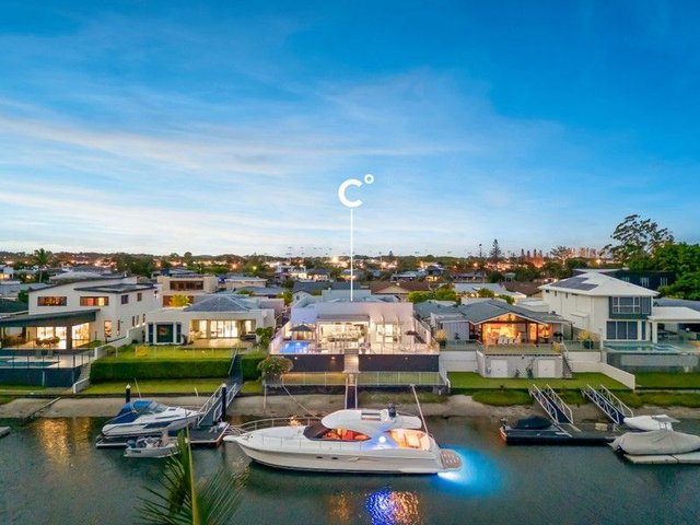 16 Boomerang Crescent, QLD 4217