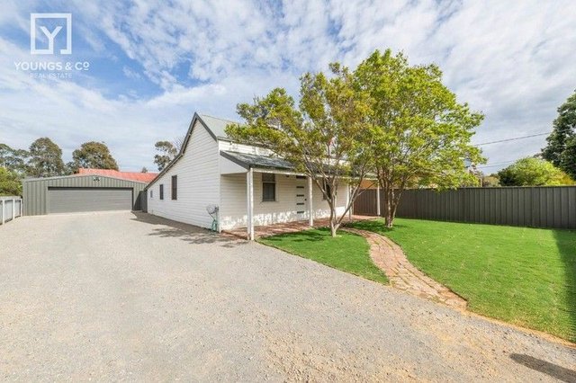 19 Northgate St, VIC 3629