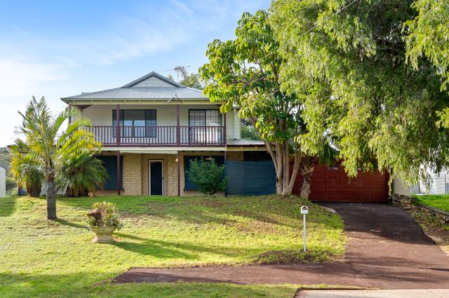 18 Minderoo Crescent, WA 6174
